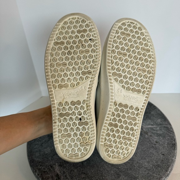 Vionic Avery White Leather Slip On Sneakers Shoes 6 - Picture 10 of 12
